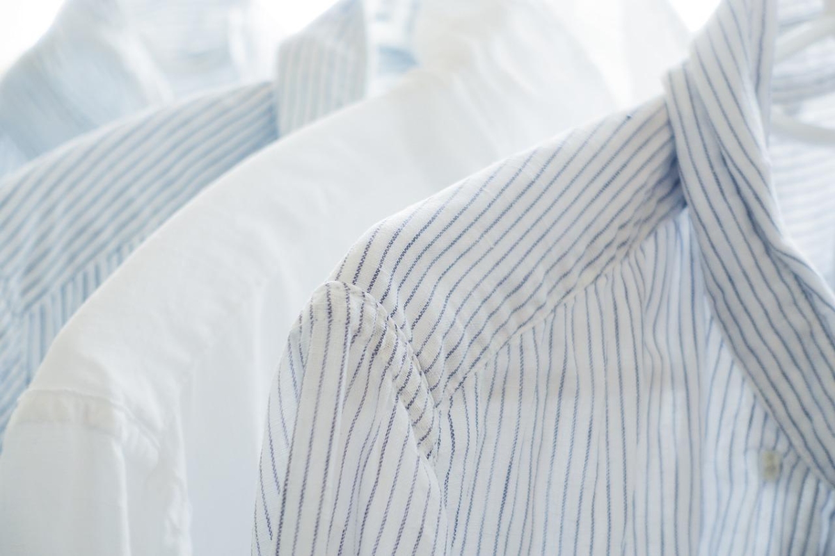 Jak wybielić zafarbowane białe ubrania?