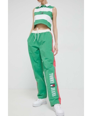 Tommy Jeans spodnie dresowe kolor zielony wzorzyste