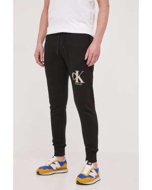 Calvin Klein Jeans spodnie dresowe kolor czarny wzorzyste