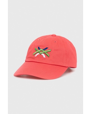 United Colors of Benetton czapka z daszkiem bawełniana dziecięca kolor różowy z aplikacją