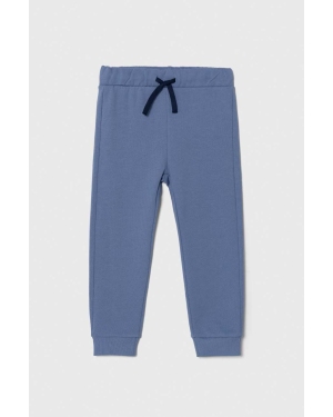 United Colors of Benetton spodnie dresowe bawełniane dziecięce kolor niebieski z nadrukiem
