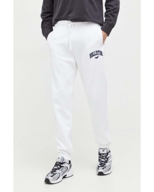 Hollister Co. spodnie dresowe kolor biały z aplikacją