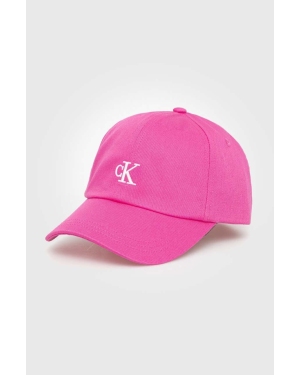 Calvin Klein Jeans czapka z daszkiem bawełniana dziecięca kolor różowy z aplikacją