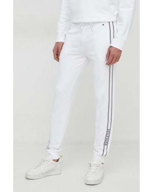 Tommy Hilfiger spodnie dresowe kolor biały z aplikacją UM0UM03198