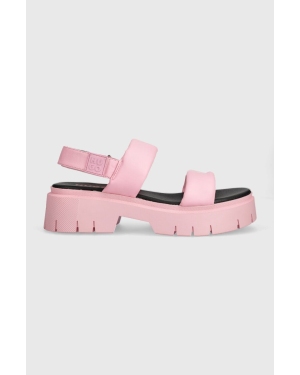 HUGO sandały skórzane Kris damskie kolor różowy na platformie 50517374