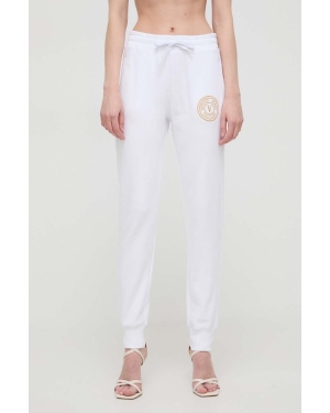 Versace Jeans Couture spodnie dresowe bawełniane kolor biały gładkie 76HAAT02 CF01T