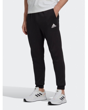 adidas Spodnie dresowe Essentials Fleece Regular Tapered Joggers HL2236 Czarny Regular Fit