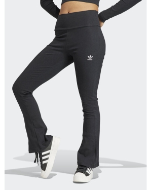 adidas Spodnie materiałowe Essentials II8056 Czarny Flare Fit