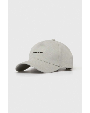 Calvin Klein czapka z daszkiem bawełniana kolor szary z aplikacją