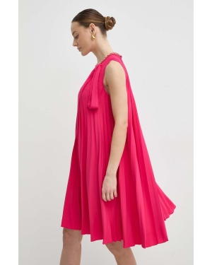 Nissa sukienka kolor różowy mini rozkloszowana RC14842