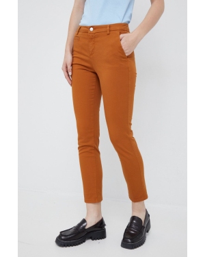 United Colors of Benetton spodnie damskie kolor brązowy proste medium waist
