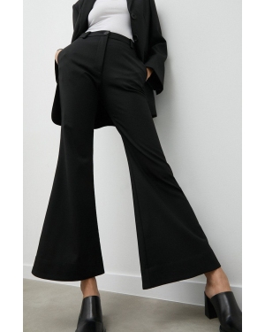 By Malene Birger spodnie z domieszką wełny damskie kolor czarny dzwony high waist